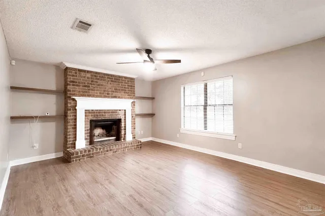 $1,700 | 2460 Black Oak Trail, Pensacola, FL 32526