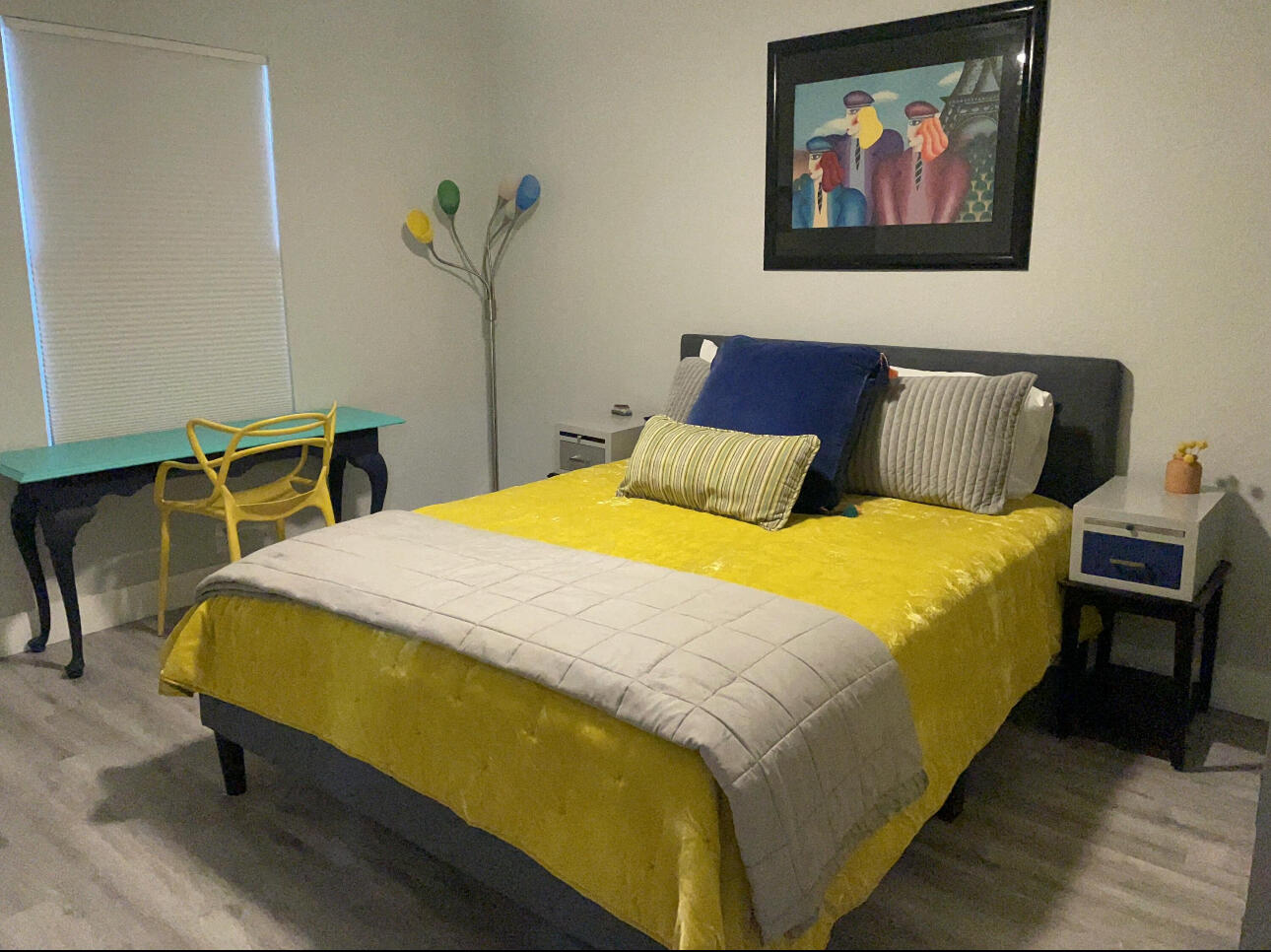 615 Southwest 9th Street Fort Lauderdale, FL 33315 - Photo 4 of 20 a bedroom with a bed and painting on the wall