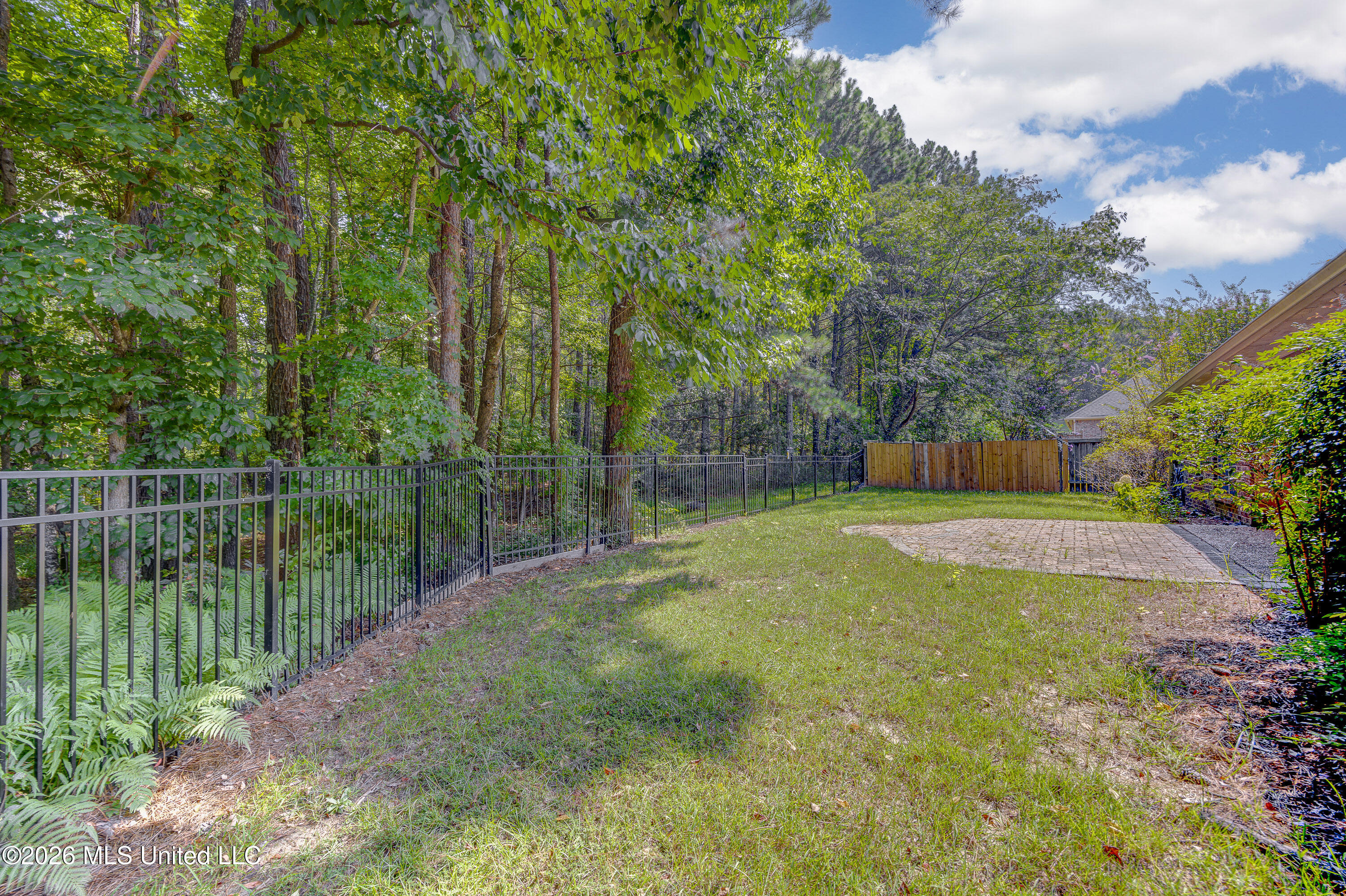 137 Baileys Ridge Circle Clinton, MS 39056 - Photo 56 of 67 55 Fenced Yard 1