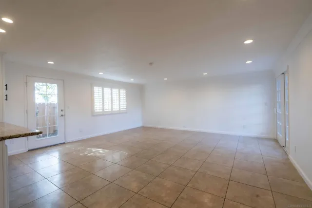 $879,000 | 10858 Buggywhip Drive, Spring Valley, CA 91978