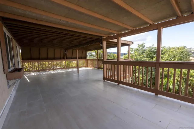 $879,000 | 10858 Buggywhip Drive, Spring Valley, CA 91978