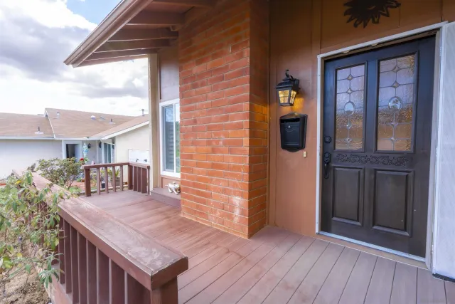$879,000 | 10858 Buggywhip Drive, Spring Valley, CA 91978