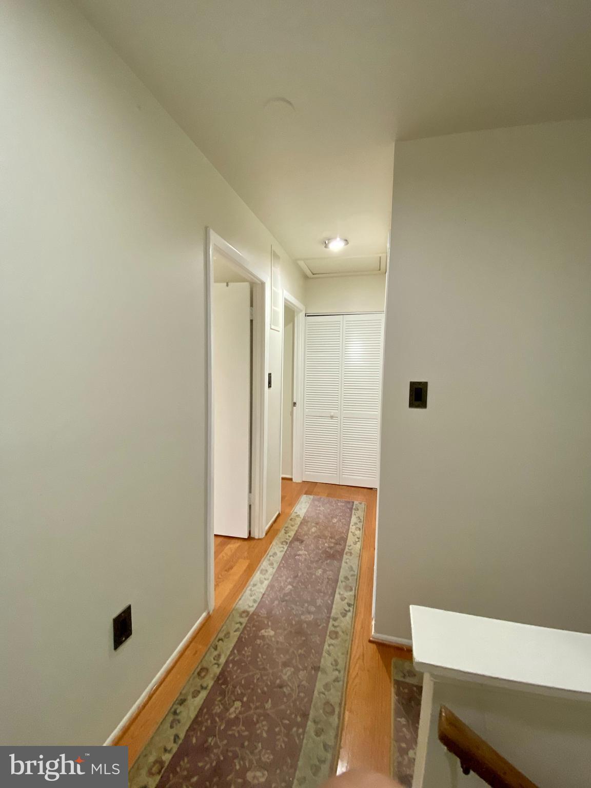 8852 Cork County Court Springfield, VA 22152 - Photo 12 of 31 a view of room