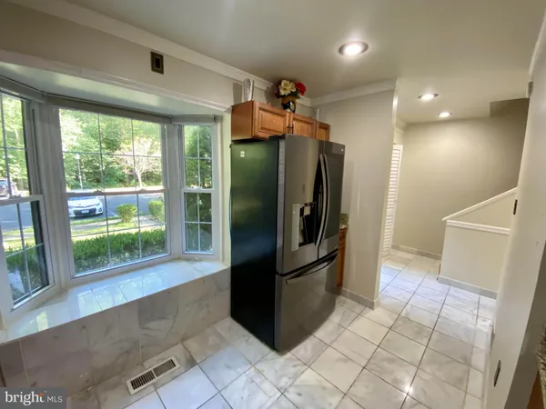 $3,150 | 8852 Cork County Court, Springfield, VA 22152