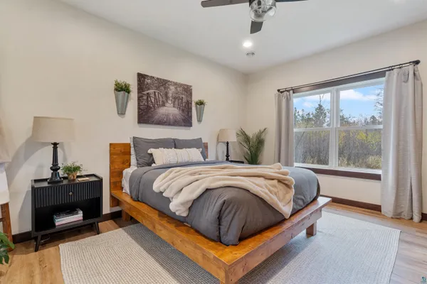$749,000 | 59 East Riverside Road, Esko, MN 55733