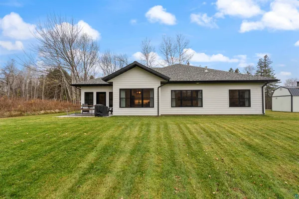 $749,000 | 59 East Riverside Road, Esko, MN 55733