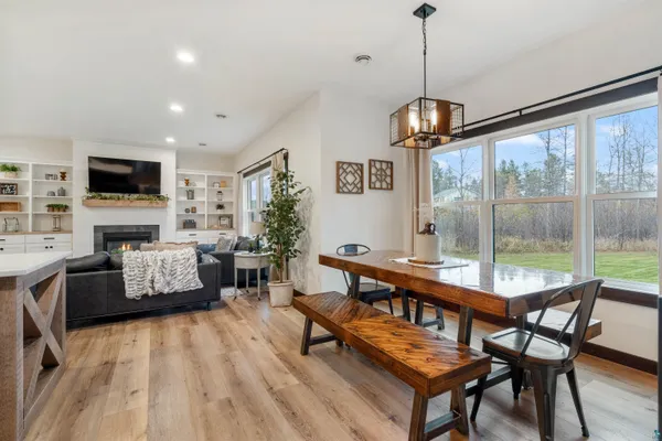 $749,000 | 59 East Riverside Road, Esko, MN 55733