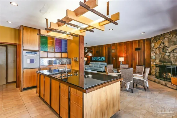 $3,250,000 | 320 North Sunset Boulevard, Gulf Breeze, FL 32561