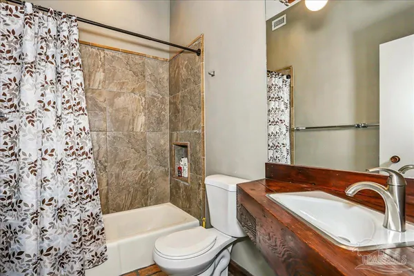 $3,250,000 | 320 North Sunset Boulevard, Gulf Breeze, FL 32561