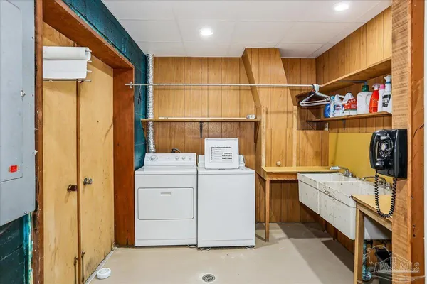 $3,250,000 | 320 North Sunset Boulevard, Gulf Breeze, FL 32561