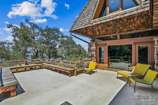 $3,250,000 | 320 North Sunset Boulevard, Gulf Breeze, FL 32561