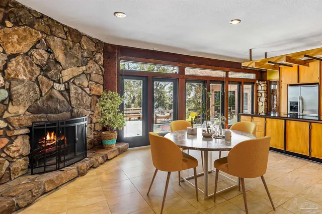 $3,590,000 | 320 North Sunset Boulevard, Gulf Breeze, FL 32561