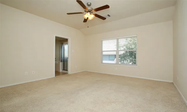 $2,000 | 14 Bowerbank Court, Magnolia, TX 77354