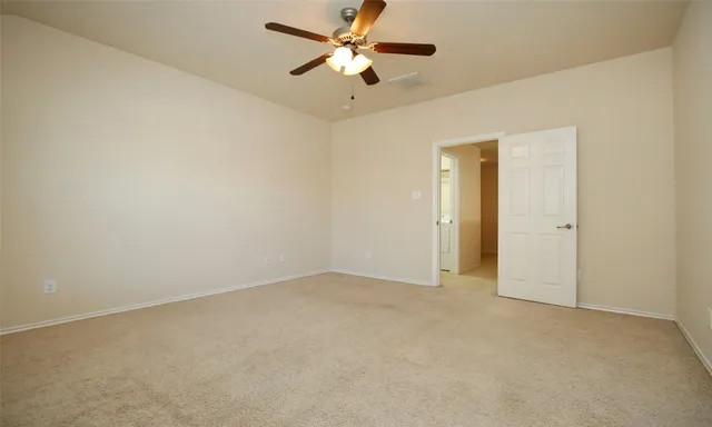 $2,000 | 14 Bowerbank Court, Magnolia, TX 77354