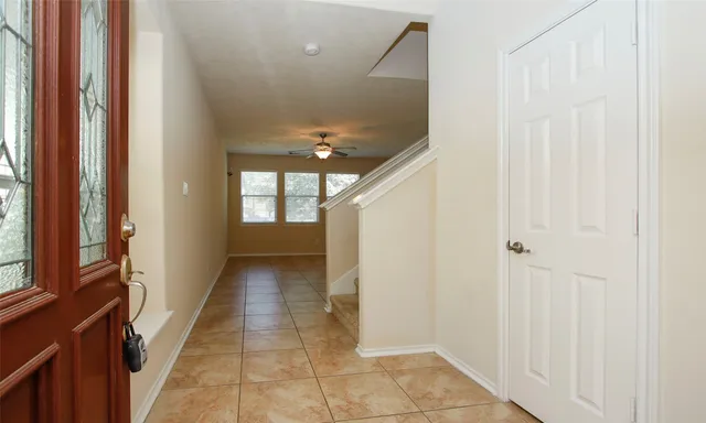 $2,000 | 14 Bowerbank Court, Magnolia, TX 77354