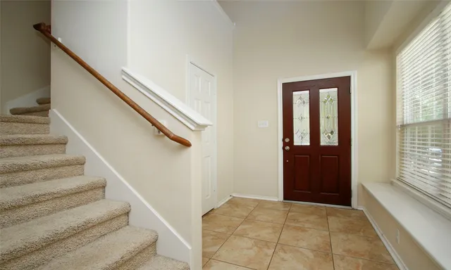 $2,000 | 14 Bowerbank Court, Magnolia, TX 77354