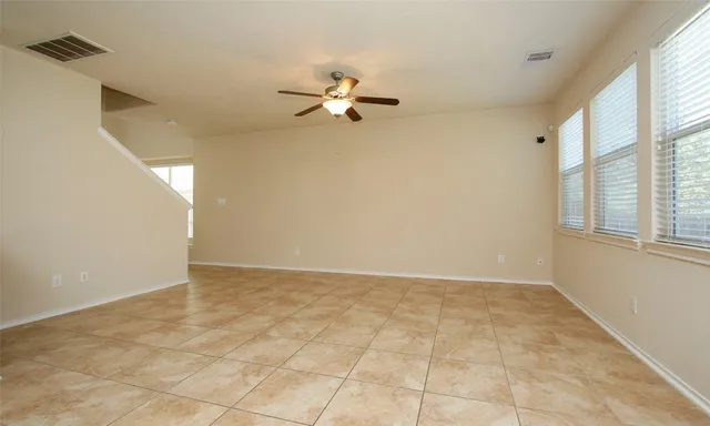 $2,000 | 14 Bowerbank Court, Magnolia, TX 77354