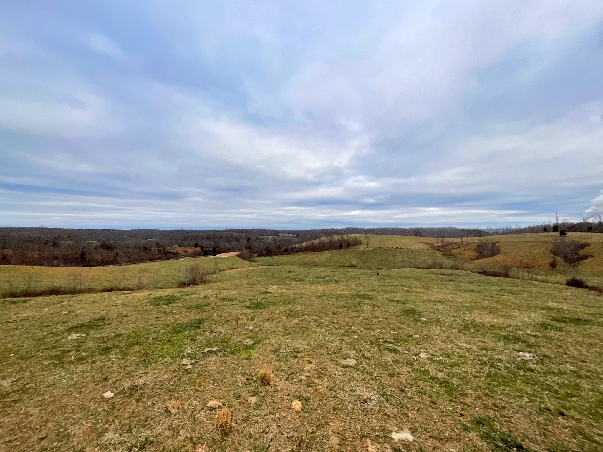 7 Brigham Branch Road Erin, TN 37061 - Photo 5 of 47 a view of an ocean