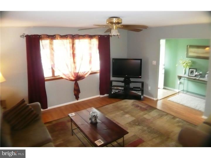 54 Vansant Road Newark, DE 19711 - Photo 4 of 25 Gallery Image 4