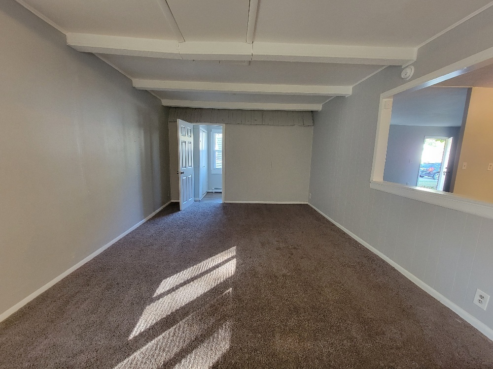 4143 Richelieu Road Indianapolis, IN 46226 - Photo 6 of 11