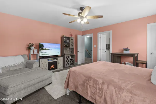 $550,000 | 109 Sparrow Drive, New Bern, NC 28560