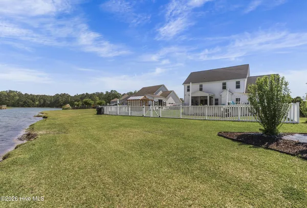 $550,000 | 109 Sparrow Drive, New Bern, NC 28560