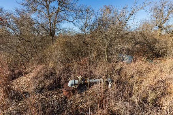 a view of mountain view with lots of trees