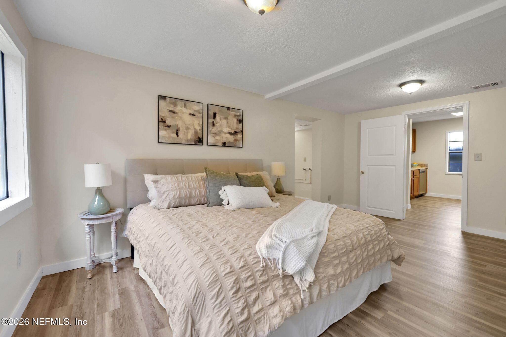 3304 Spring Glen Road Jacksonville, FL 32207 - Photo 18 of 34 39-web-or-mls-036A2924