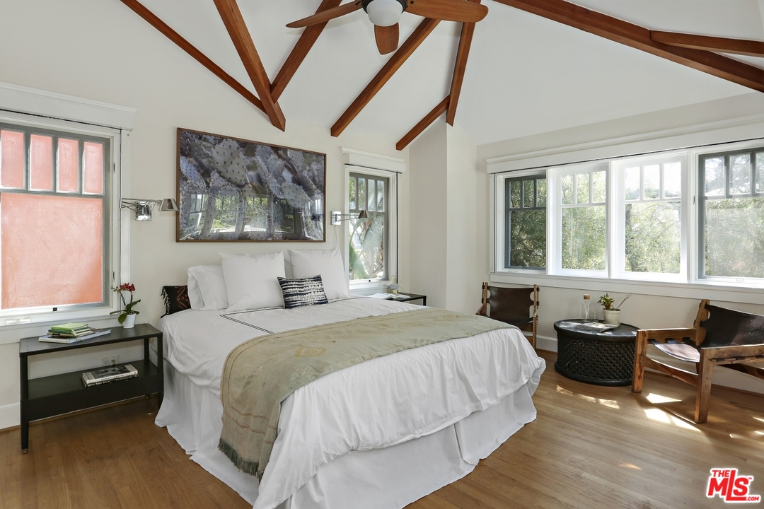 437 Linnie Canal Venice, CA 90291 - Photo 13 of 20