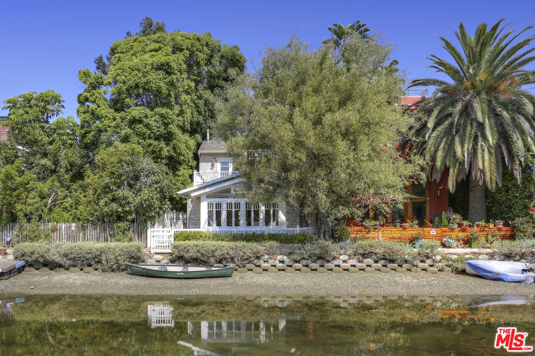 437 Linnie Canal Venice, CA 90291 - Photo 19 of 20