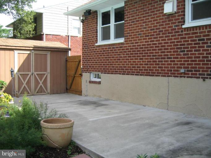 818 Providence Road Towson, MD 21286 - Photo 26 of 30 Patio