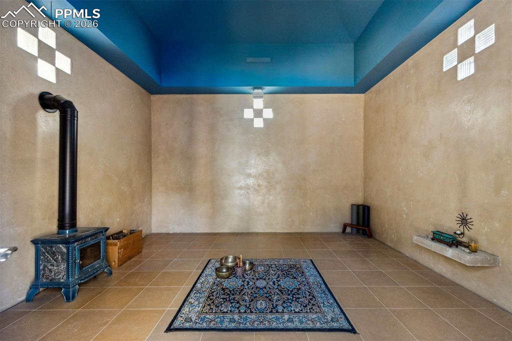 99 Bradburn Road Cotopaxi, CO 81223 - Photo 29 of 50 a view of an empty room