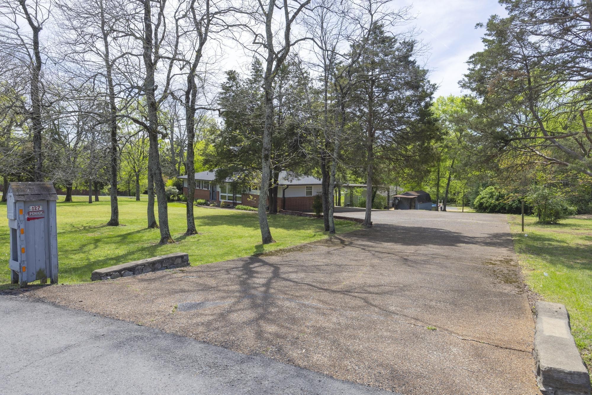 127 Riviera Drive Hendersonville, TN 37075 - Photo 9 of 46 a view of a park with tree s