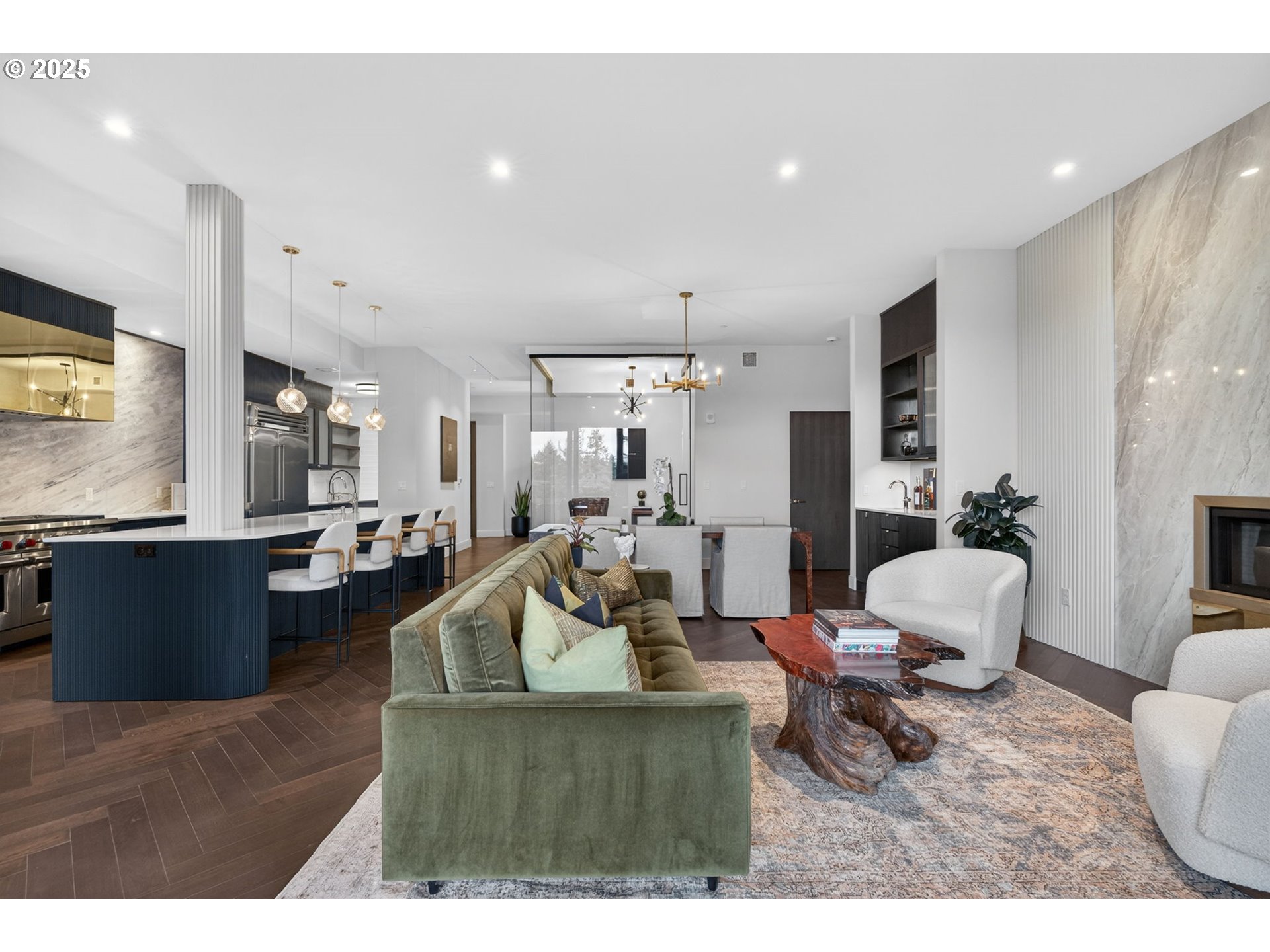 21 D Avenue, Unit 2 Lake Oswego, OR 97034 - Photo 11 of 48