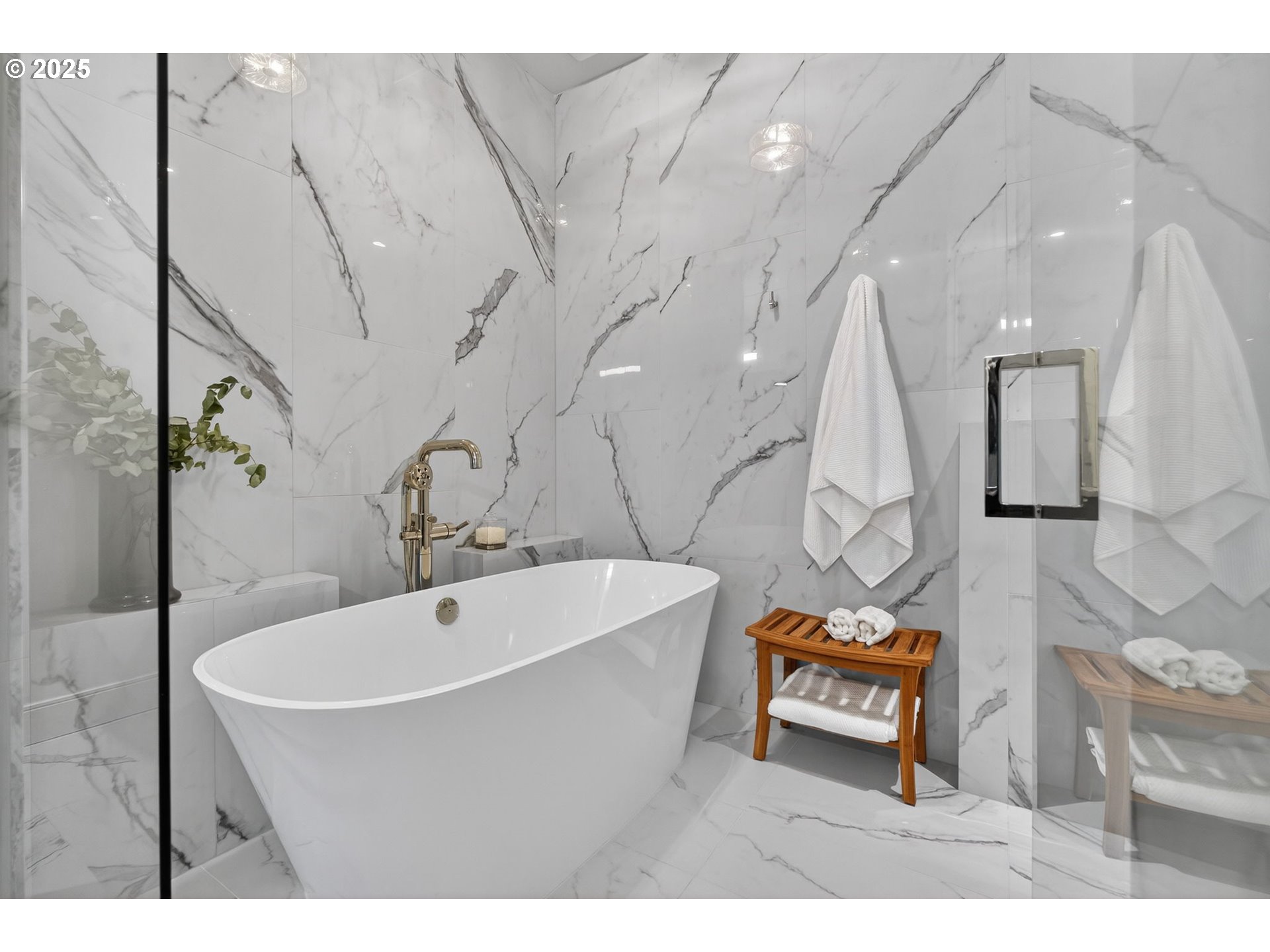 21 D Avenue, Unit 2 Lake Oswego, OR 97034 - Photo 31 of 48