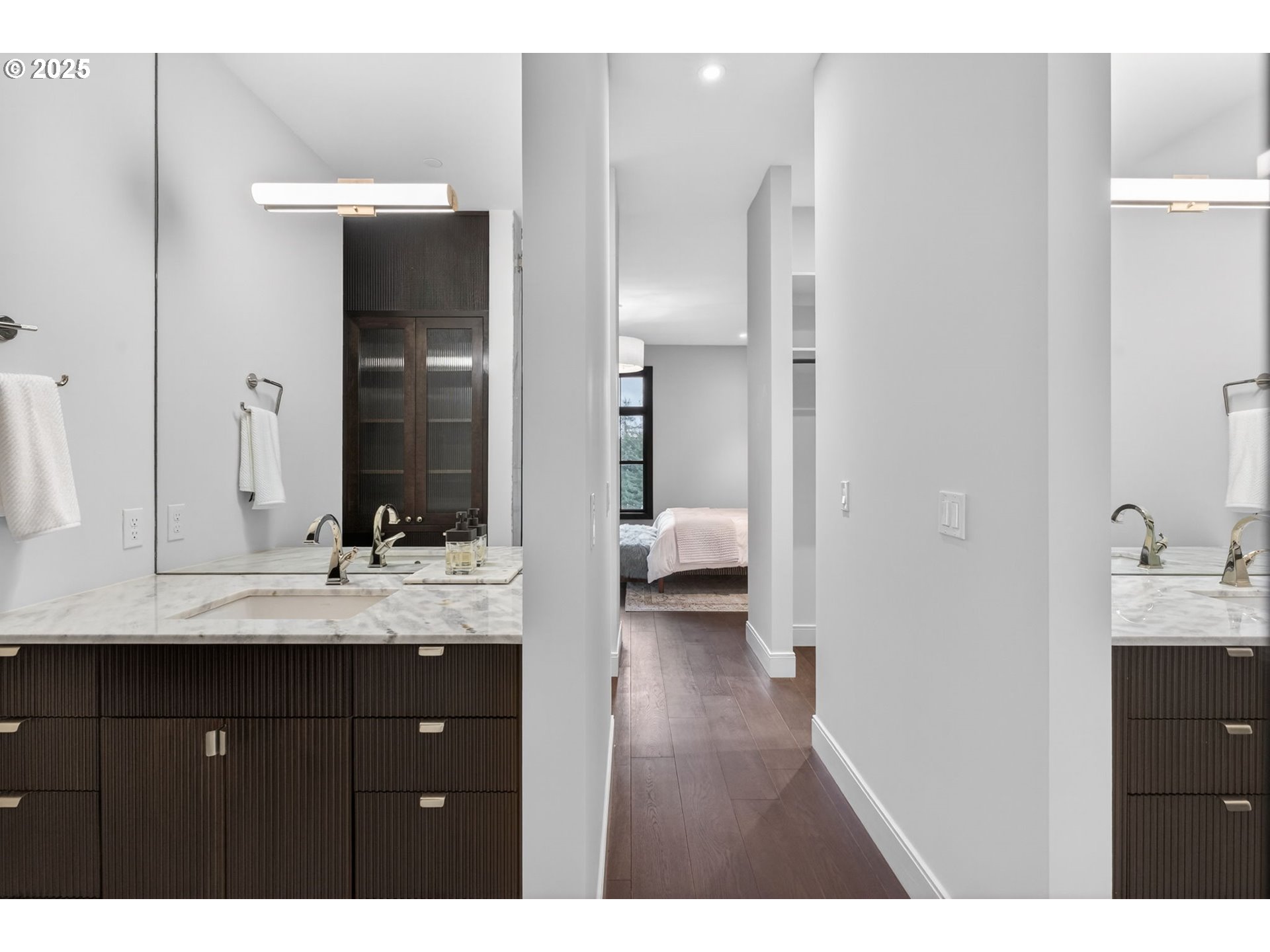 21 D Avenue, Unit 2 Lake Oswego, OR 97034 - Photo 36 of 48