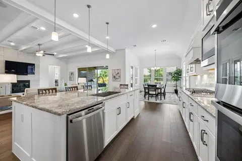 $915,000 | 8113 Isle Of Skye, The Colony, TX 75056