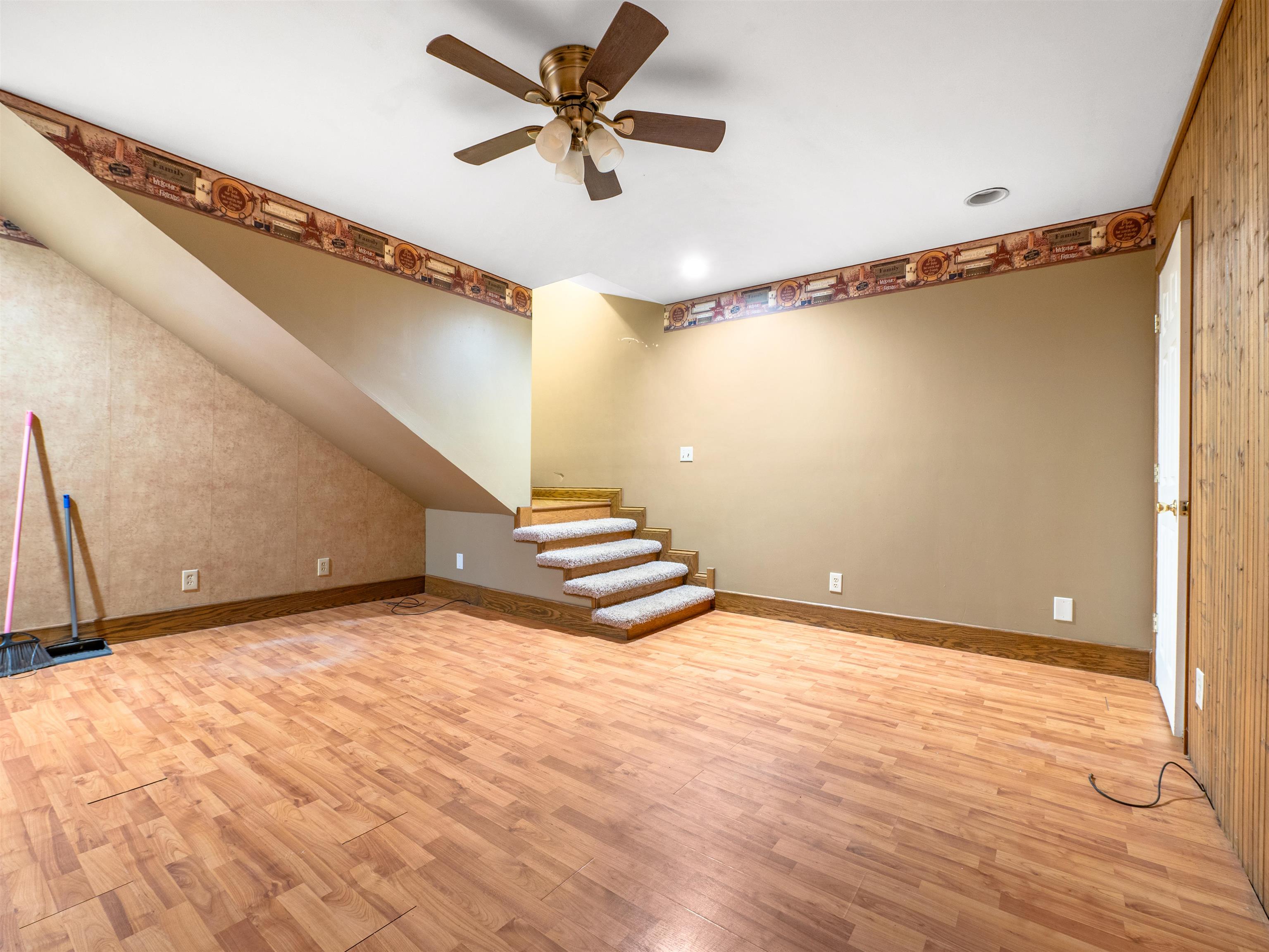 672 McKay Road Greenup, KY 41144 - Photo 22 of 36 Gallery Image 22