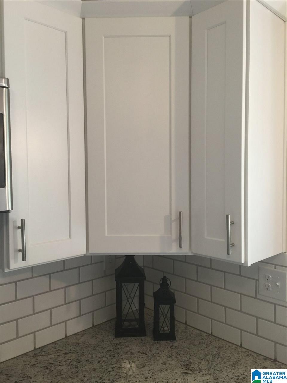 564 South 60th Street Birmingham, AL 35212 - Photo 7 of 32