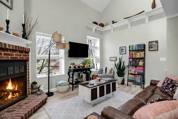 $425,000 | 5 Center Avenue, Unit 8, Morristown, NJ 07960