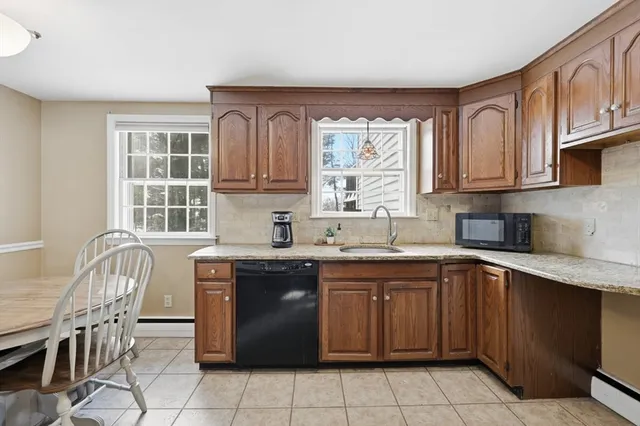 $675,000 | 276 Pond Street, Franklin, MA 02038