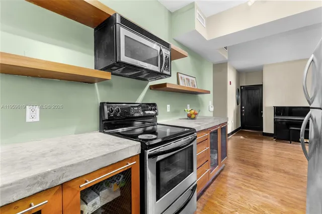 $525,000 | 711 14th Street, Unit 4, Miami Beach, FL 33139