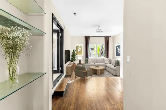 $525,000 | 711 14th Street, Unit 4, Miami Beach, FL 33139