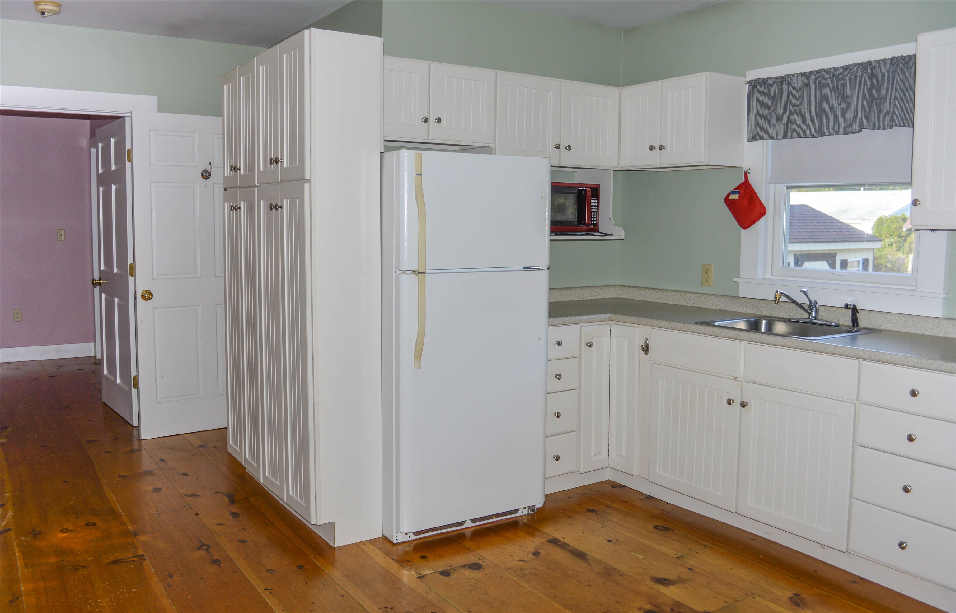 22 Fairview Street Keene, NH 03431 - Photo 11 of 29