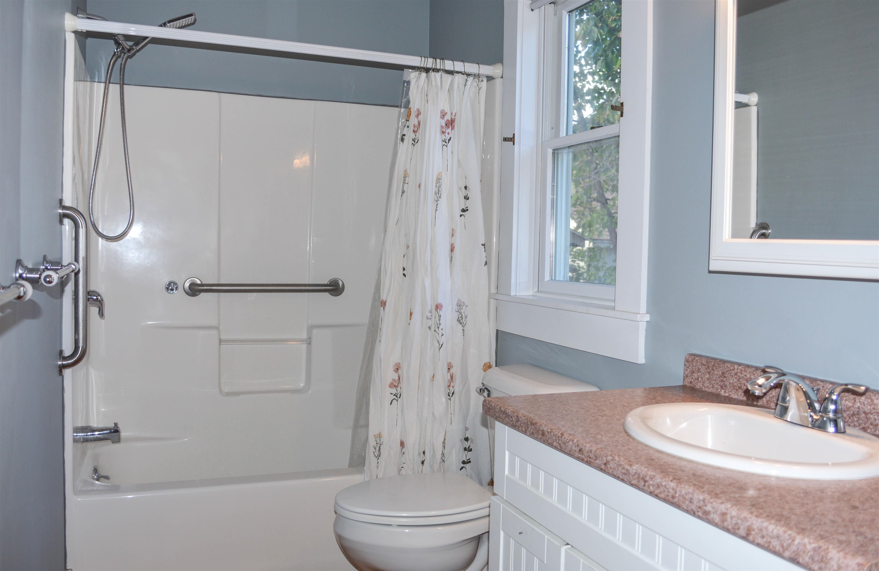 22 Fairview Street Keene, NH 03431 - Photo 15 of 29