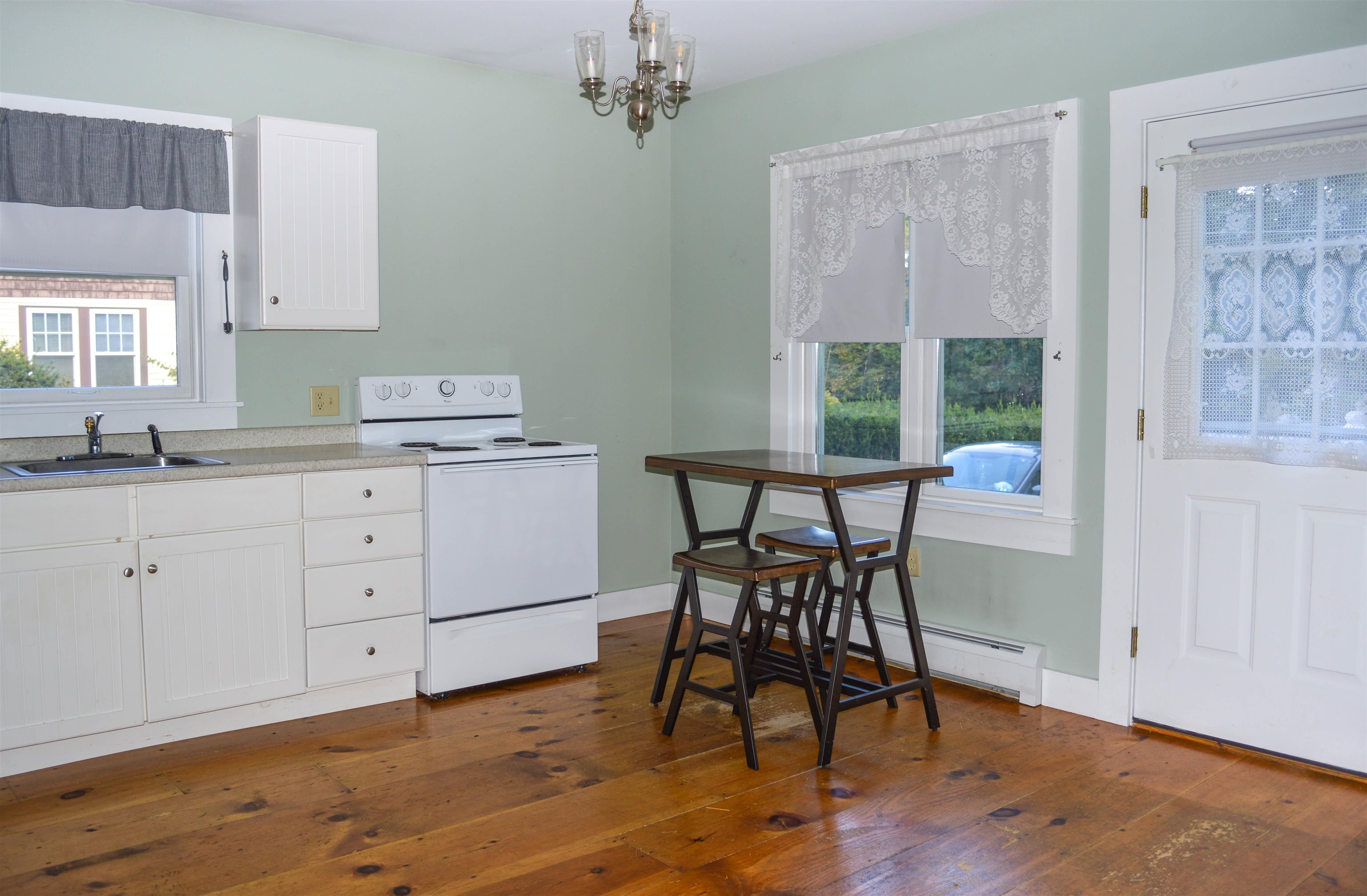 22 Fairview Street Keene, NH 03431 - Photo 9 of 29