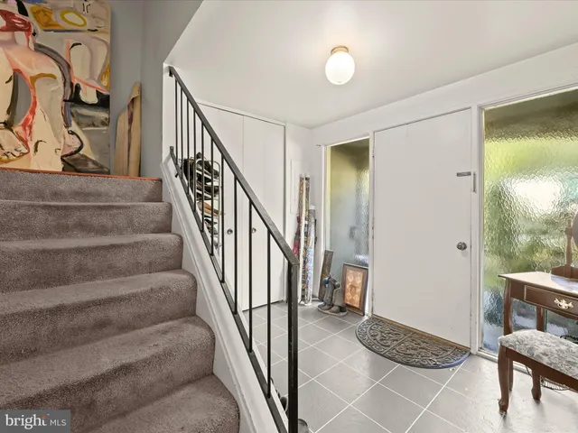 a view of entryway and hall