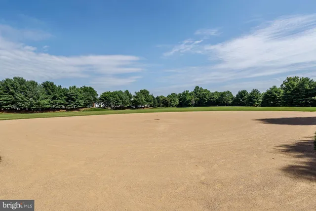 $394,900 | 19037 Capehart Drive, Gaithersburg, MD 20886