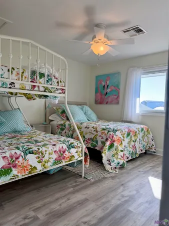 $229,500 | 411 Admiral Craik Drive, Unit 3, Grand Isle, LA 70358