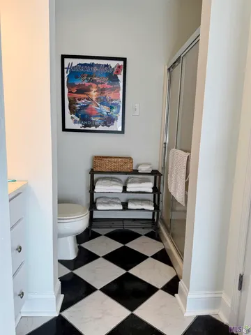 $229,500 | 411 Admiral Craik Drive, Unit 3, Grand Isle, LA 70358